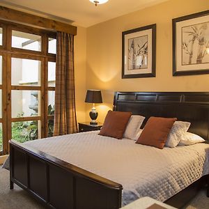 Chambre Standarde Lit Queen-Size